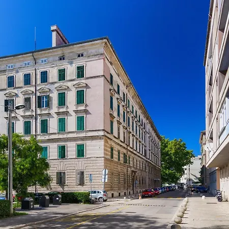 Urban With Sauna Appartement *