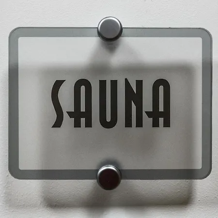 公寓 Urban With Sauna 扎达尔