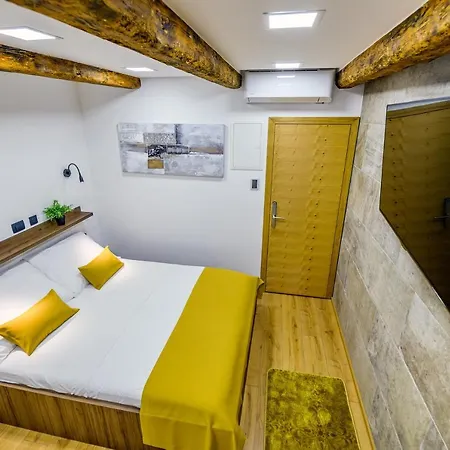 公寓 Urban With Sauna *