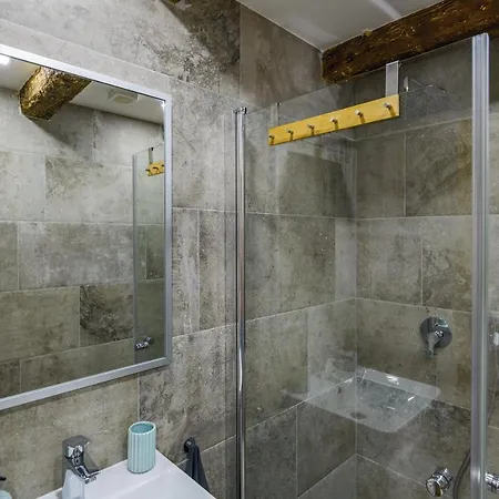 公寓 Urban With Sauna *