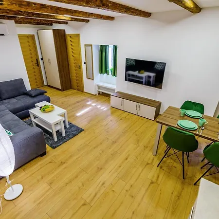 Urban With Sauna Apartment