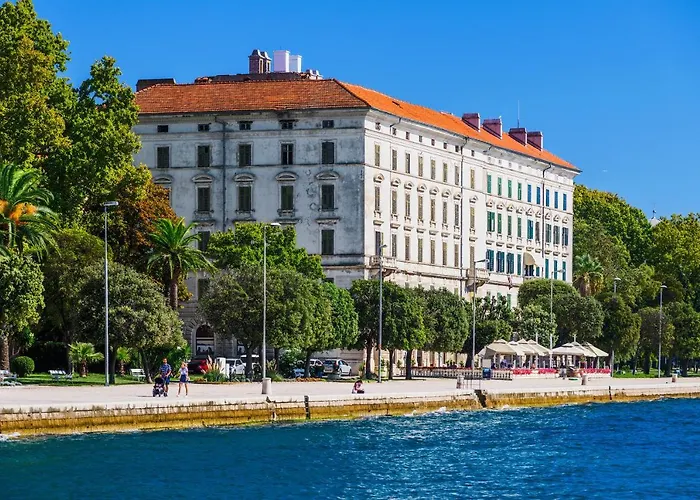 Urban With Sauna Apartment