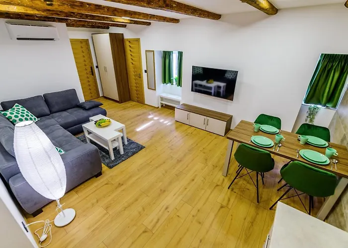 Urban With Sauna Apartment